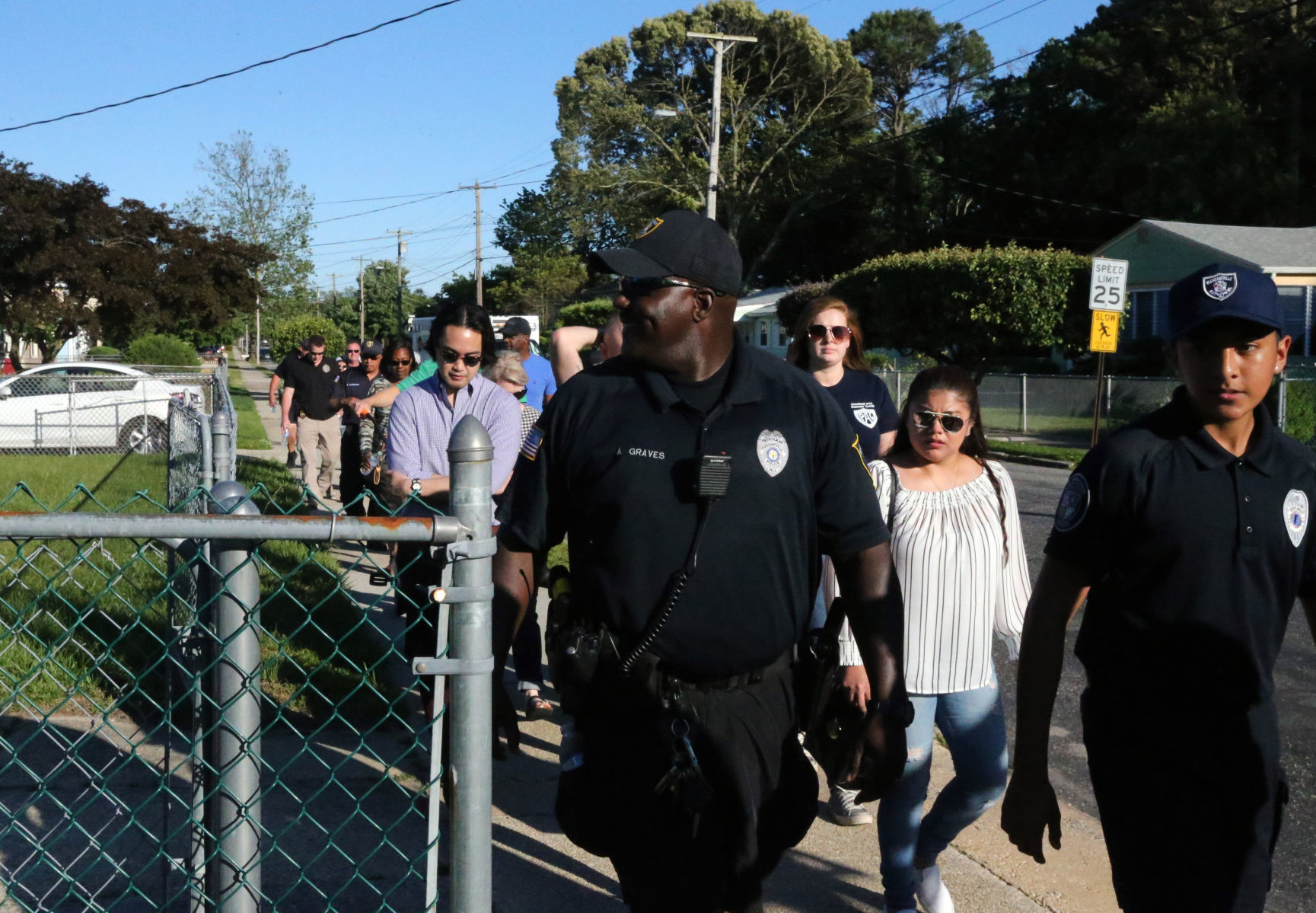 061219_nws_pvillewalk (16)
